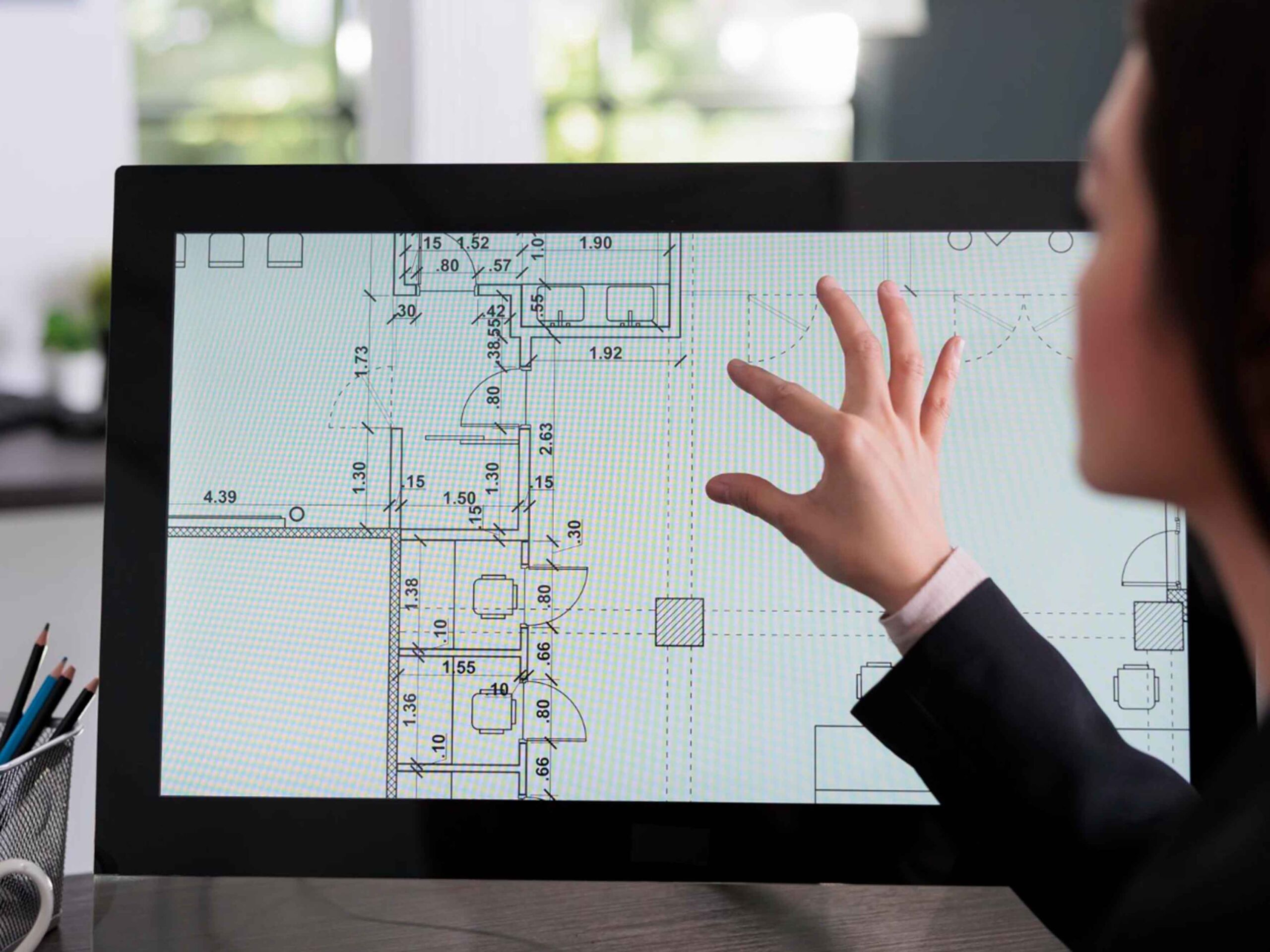 What features make a good real estate CRM?